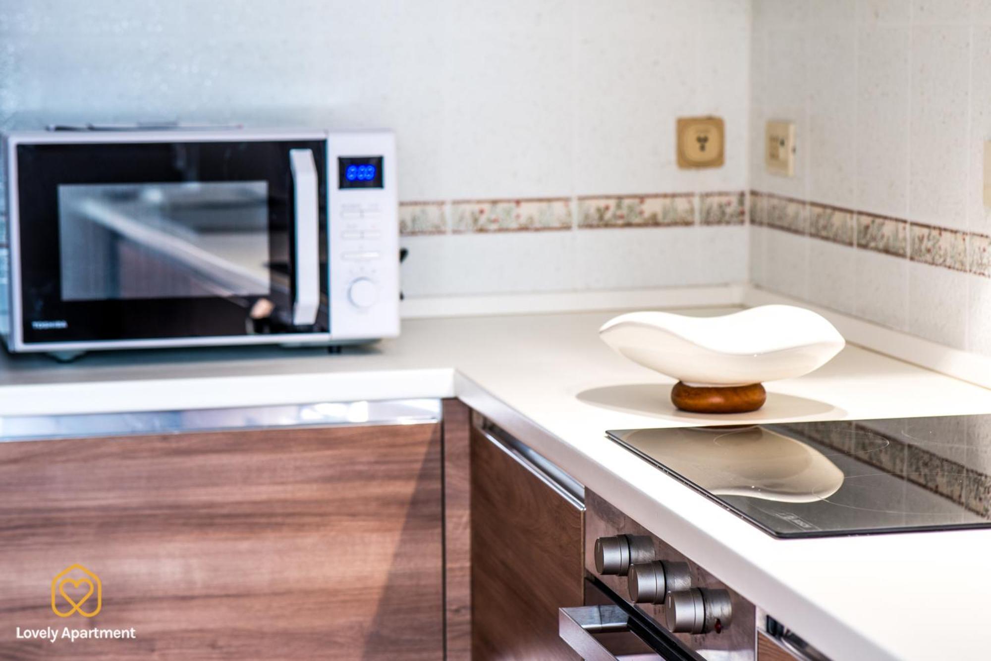 Appartement Lovely In - Volturno Rome
